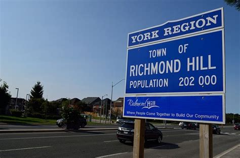 City of richmond hill - City-wide Statistics. The following is a summary of Key Facts for Richmond Hill, based on 2021 Census data: Population: 202,022. Population Growth since 2016: 3.6%. Land Area: 101.11 sq. km. Most Common Dwelling Type: Single-detached House (56.7%) Average Number of Persons per Dwelling Unit: 2.9. Average Value of Dwelling Unit: $1,344,000.